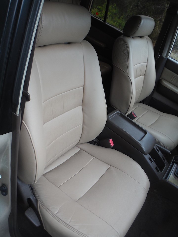Interior_Front.jpg