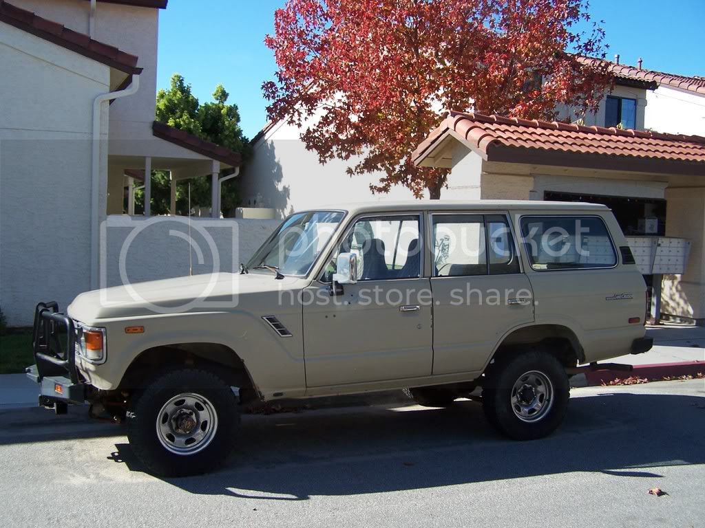 1986 FJ60 Desmogged with ARB's front and rear
