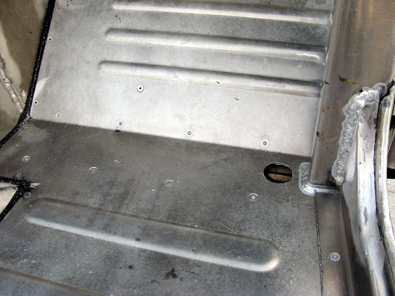 tlc-s4-2008-047.jpg