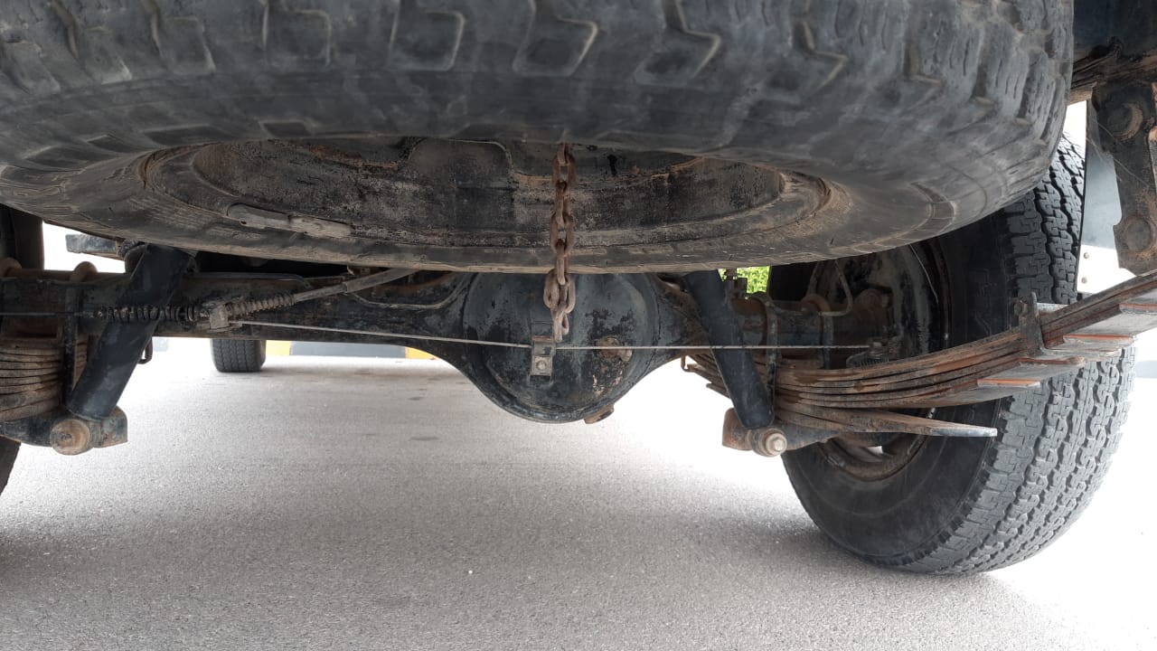 014 - rearaxle.jpg