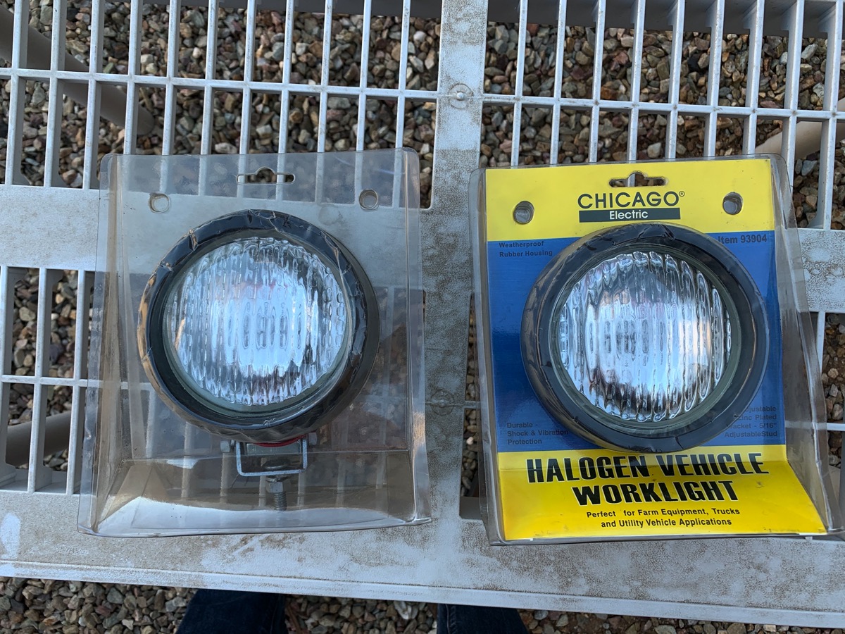0003worklights.jpg