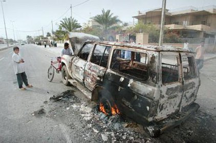 burnt_vehicle_us_attack_2003.jpe