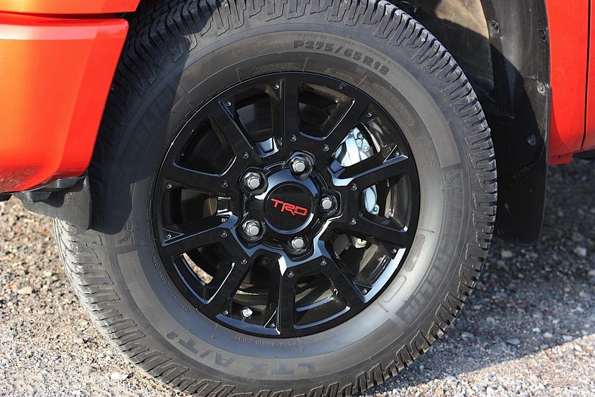 2015-tundra-trd-pro-how-does-it-stack-up3.jpg