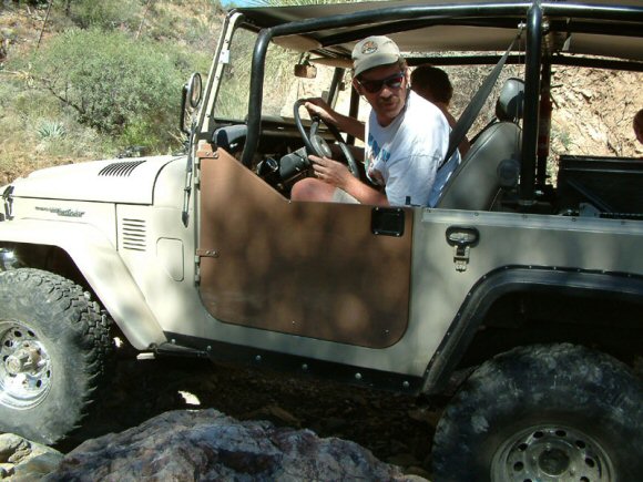 charlo033.jpg