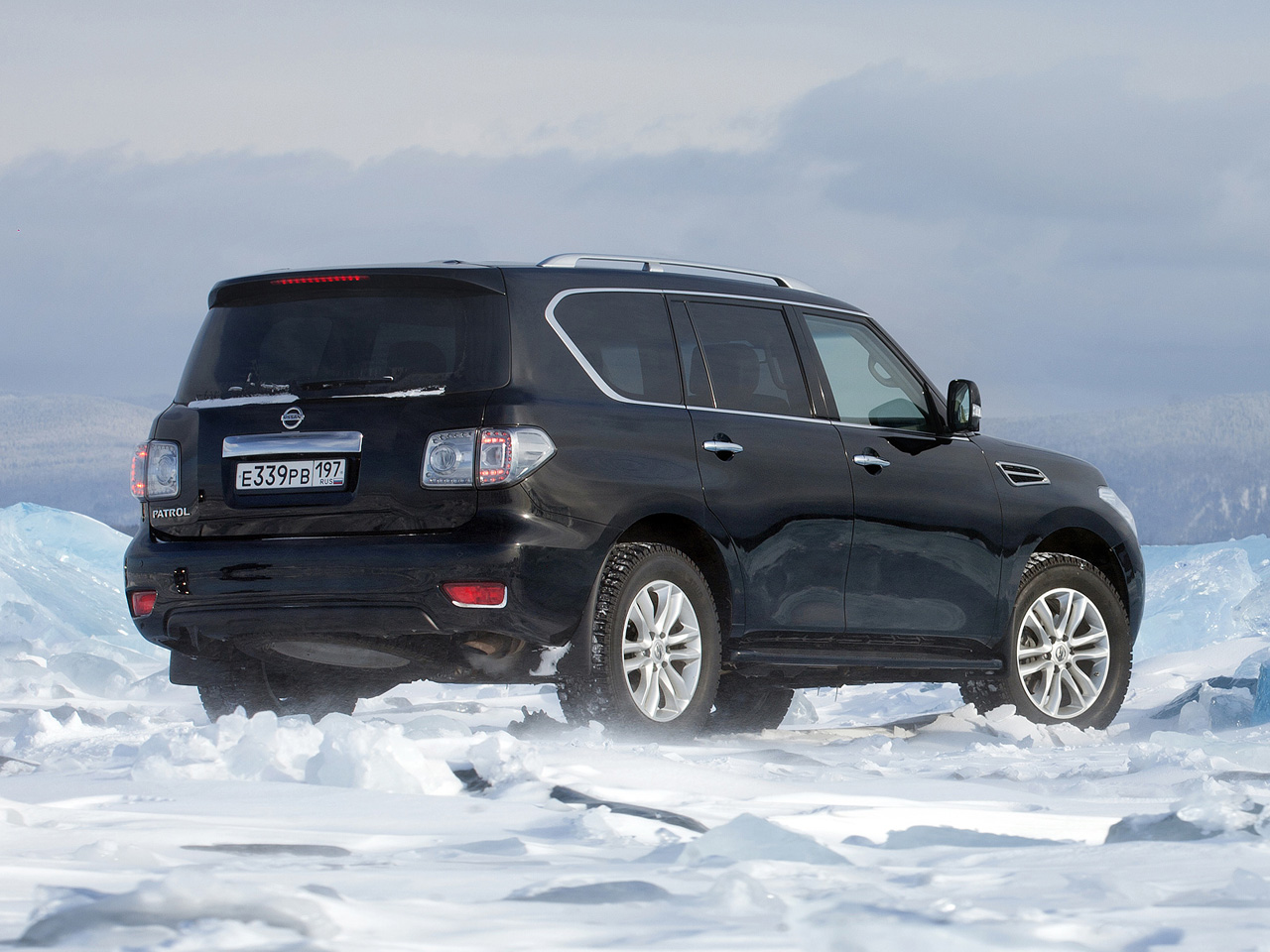 Nissan-Patrol_mp7_pic_95606.jpg