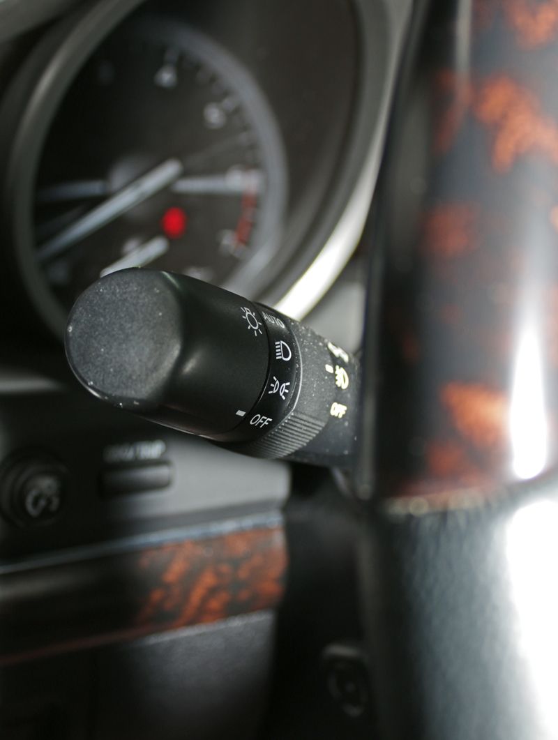 LC200LightStalk_02APR17_zpsxrmqe3gx.jpg