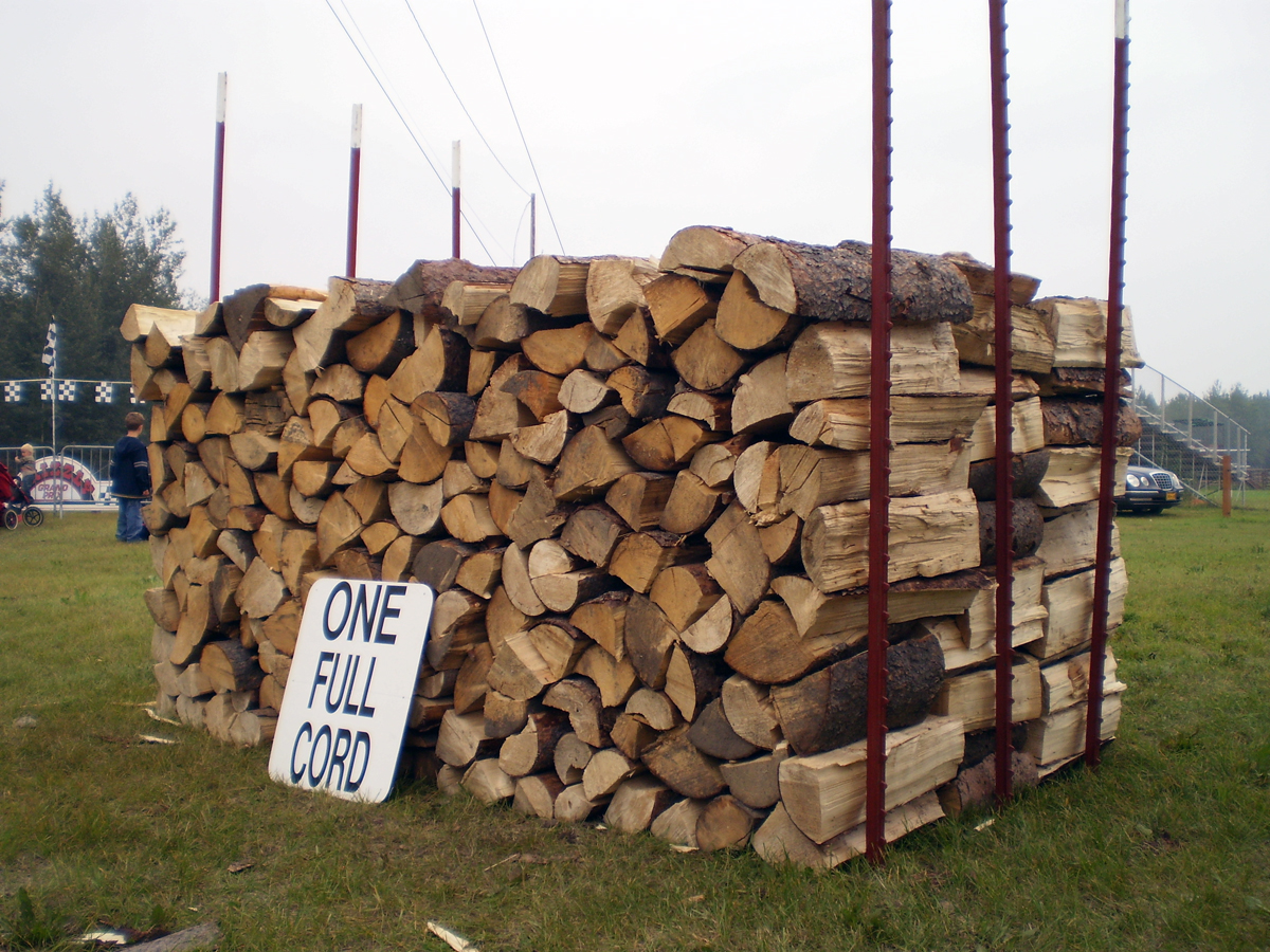 Cord_of_wood.jpg