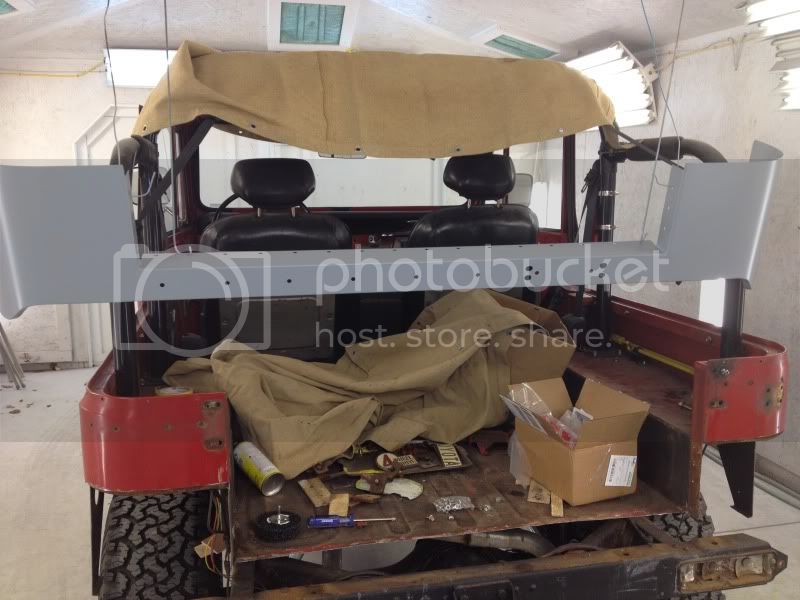 FJ40work001.jpg