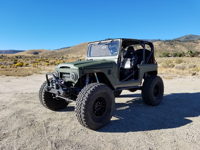 One of a kind 1976 FJ40 - LS, Atlas, Dynatrac D60, 14 Bolt, King Coilovers, 40s, Hutchinson Beadlock