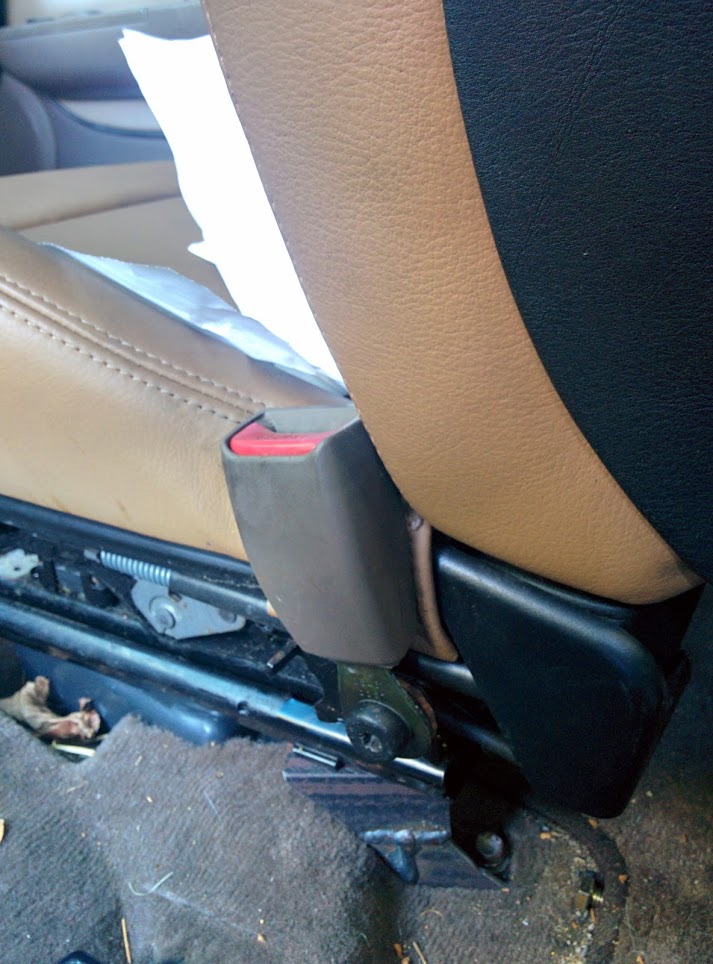 r6ef5cv8PyMQkkf-994bniILuPUQOVX7BmpPAc6JEhOV=w714-h964-no