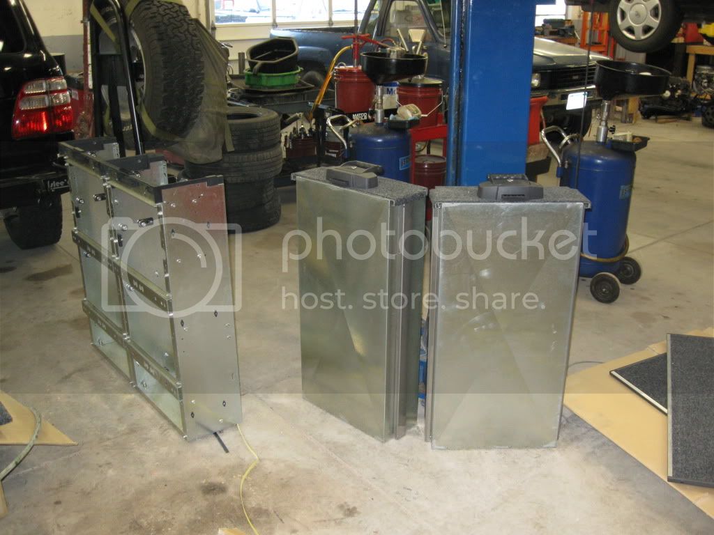 DrawerSystemInstall07.jpg