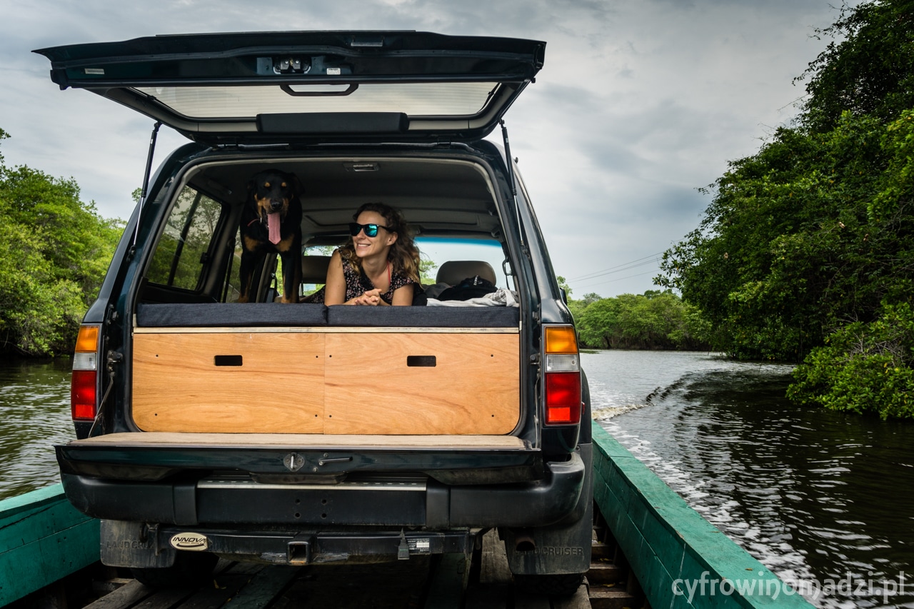 guatemala_monterrico_ferry_on_the_water.jpg