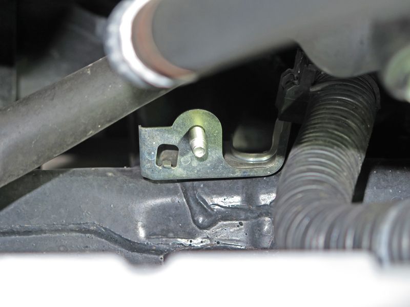 LC200UNKFastener_09JUN18_zps3ifpiodr.jpg