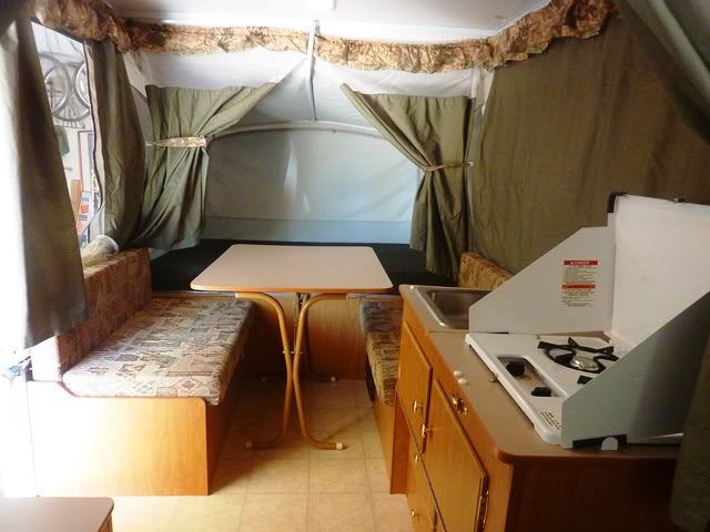 2003Taos_inside1.jpg